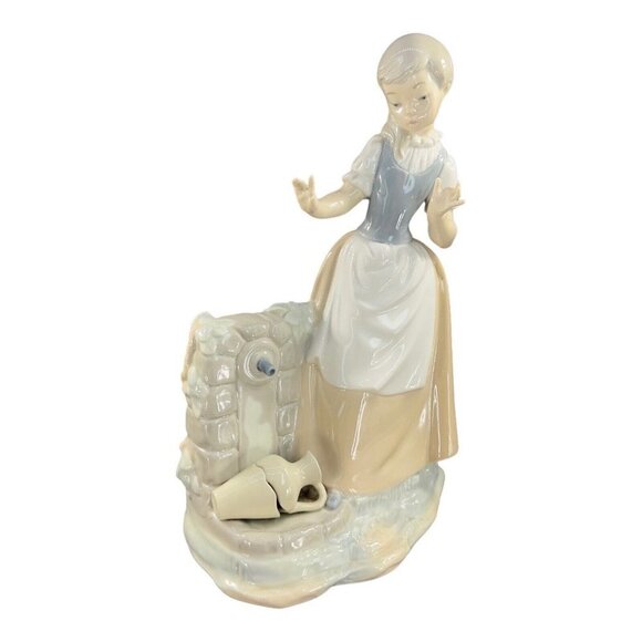 Vintage Lladro  Nao Figurine Girl With Broken Jar By Vincente Martinez Porcelain - Picture 4 of 11